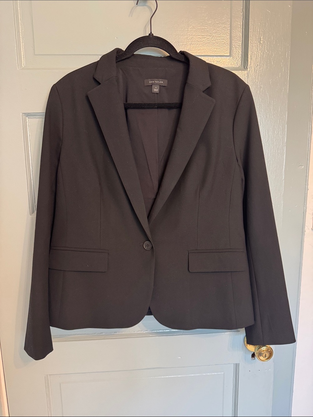 Ann Taylor Black Single-Button Tailored Blazer